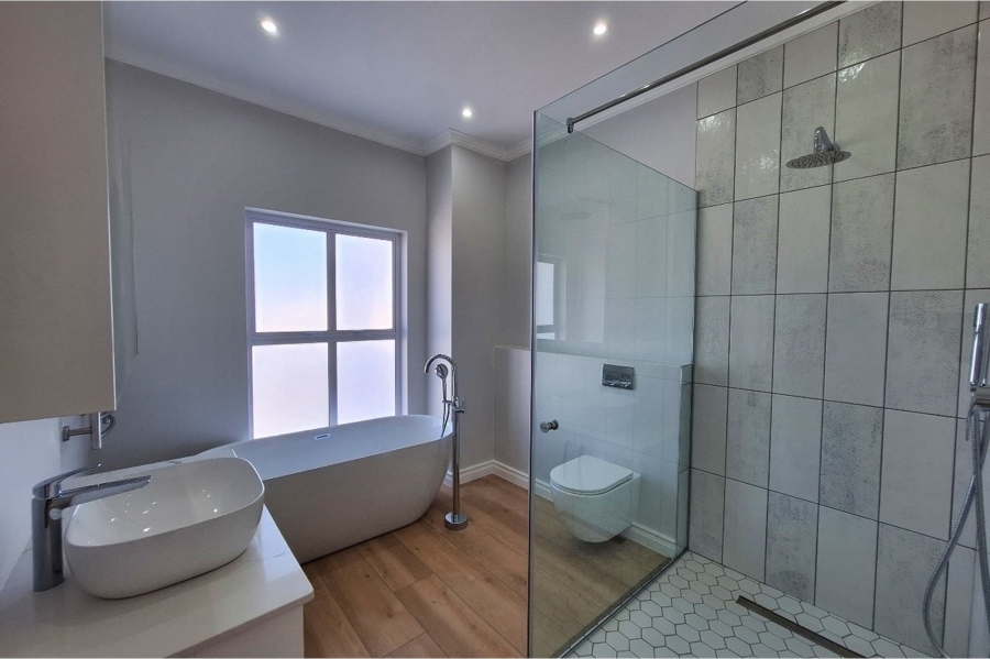 3 Bedroom Property for Sale in Shelley Point Western Cape